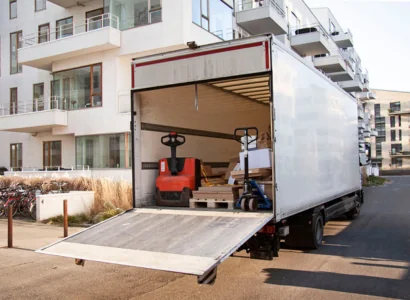 freight accessorials lift gate